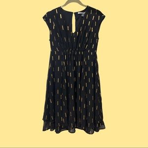 Collective Concepts Maternity Printed Dress | metallic gold and black | XS